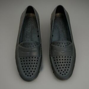 NWOB Floafers Slip-On Loafers Boat Shoes Water Shoes‎ Comfortable Size 8